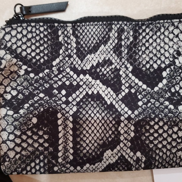 Thacker New York Tery Tote Python - Picture 10 of 12